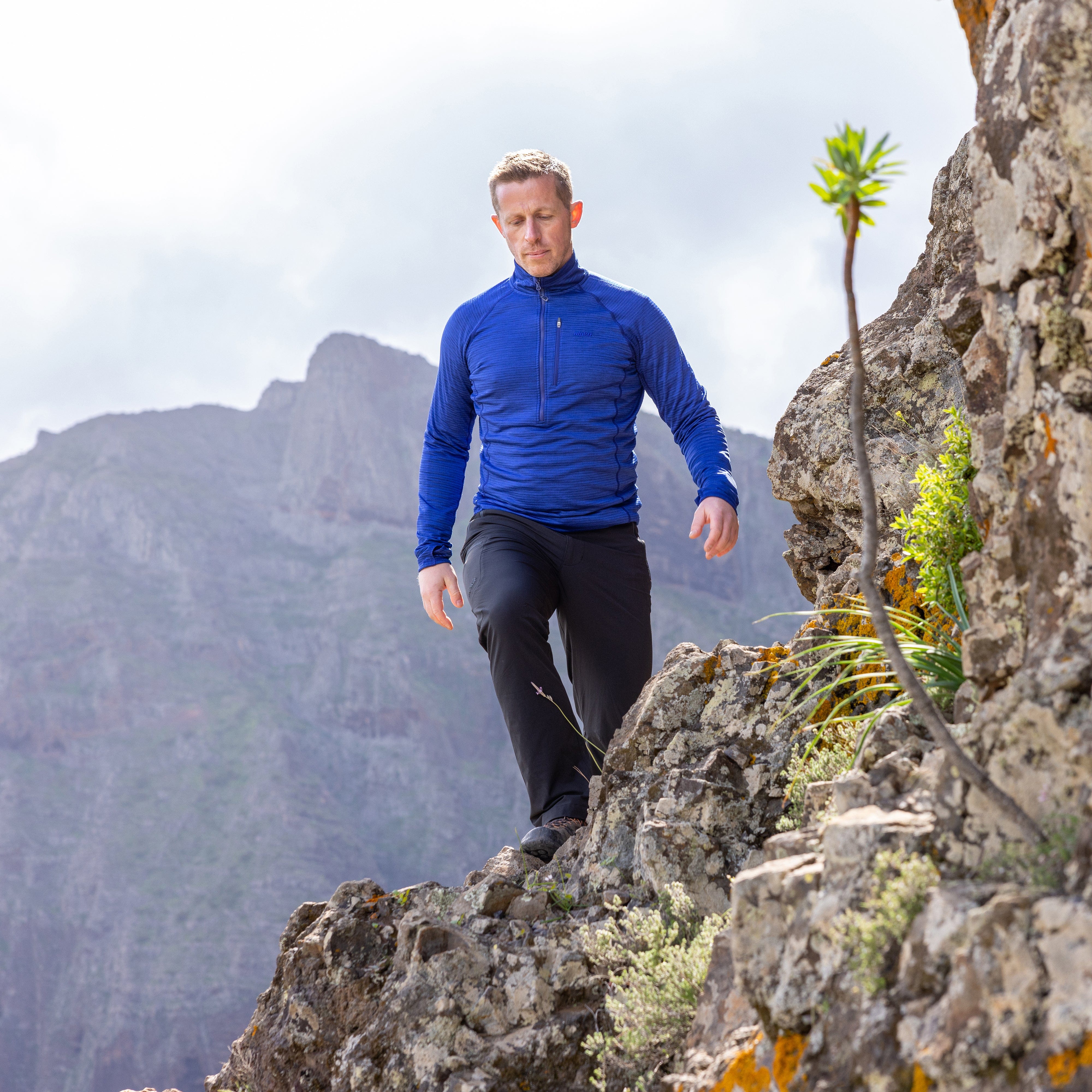 Griffon Half-Zip [Mens] - Image 3